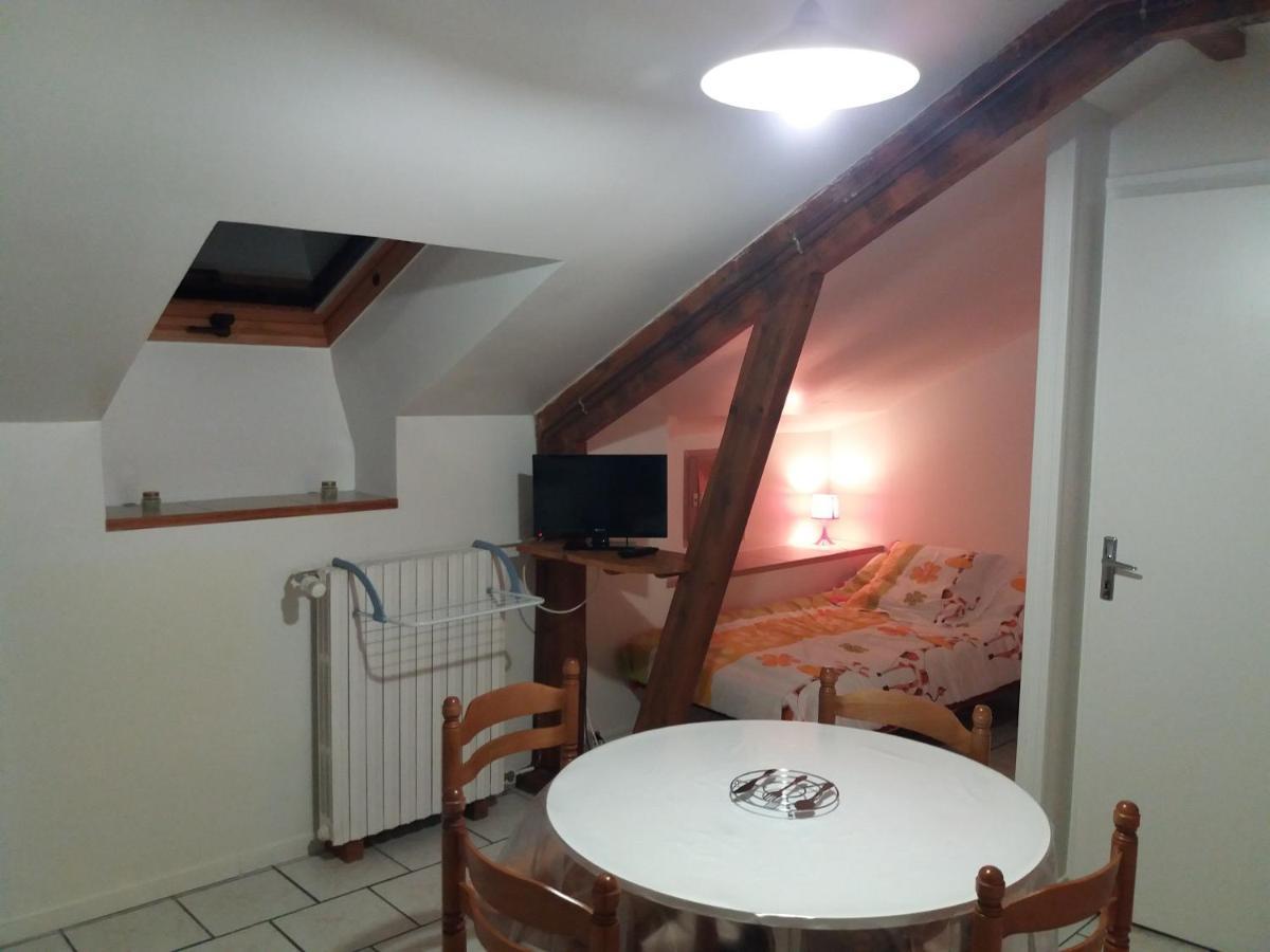 Appartement 3 Personnes Tout Equipe Vosges. Rochesson Luaran gambar